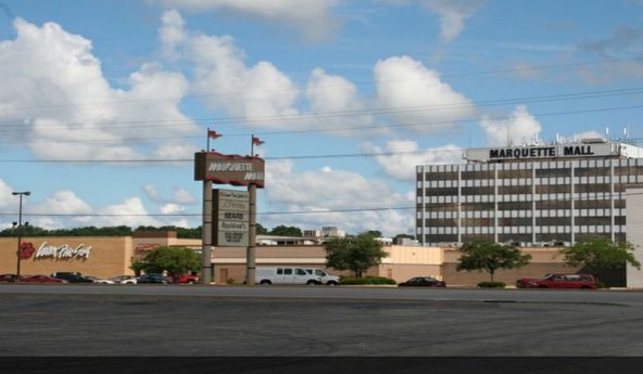 Marquette Shopping Center & Office Plaza: 450 Saint John Rd, Michigan City, IN 46360